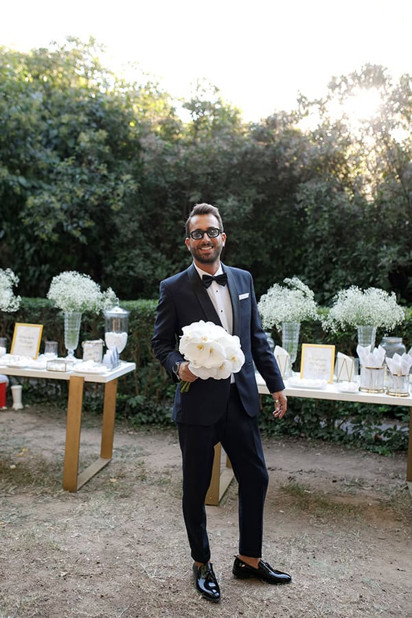 romantic-fall-wedding-thessaloniki-orchids-baby-breath_16