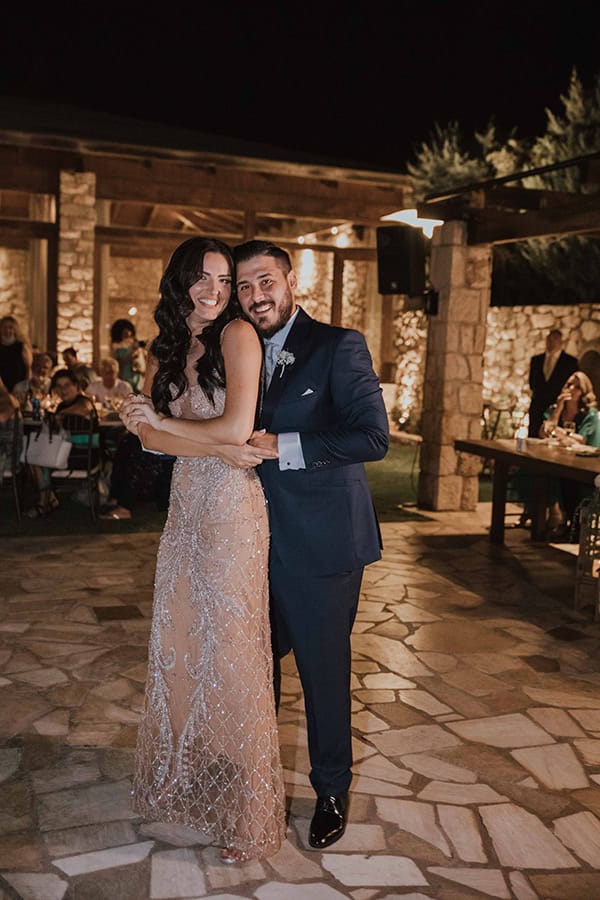 romantic-summer-wedding-athens-white-roses-baby-breaths_41