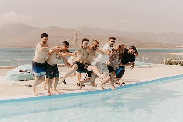 seaside-summer-wedding-elafonisos-pampas-grass-boho-mood_10