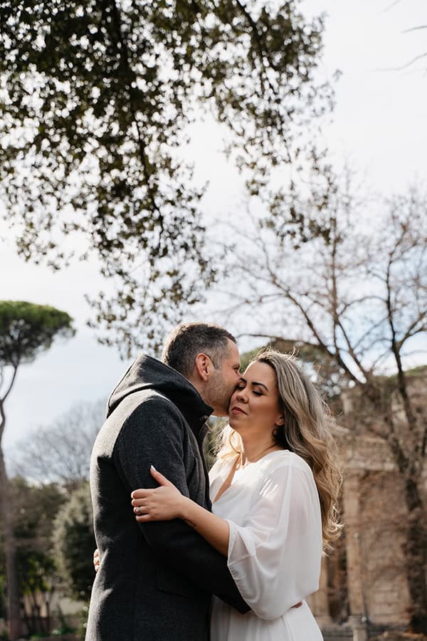 spring-civil-wedding-rome-most-romantic-backdrops_13