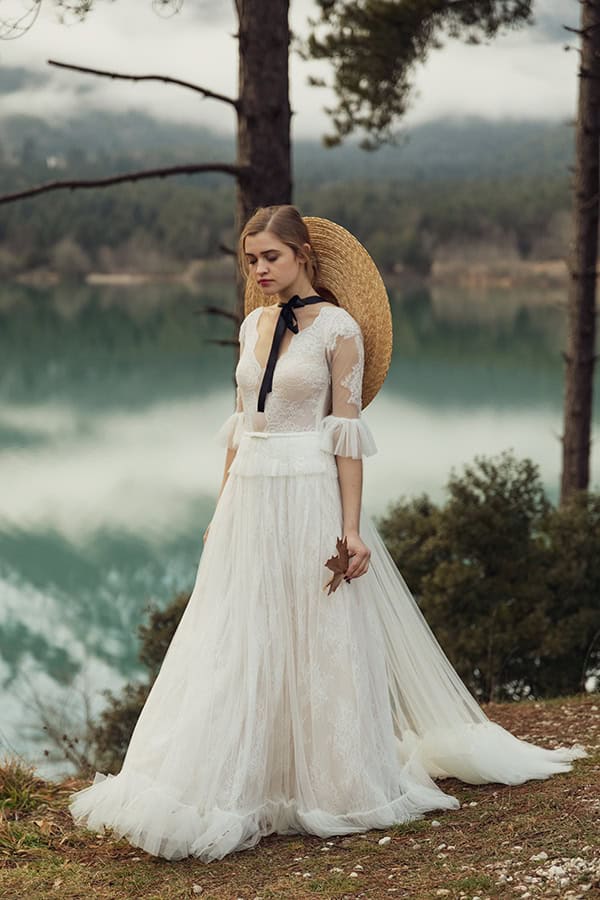 stunning-bridal-dresses-joycard-boho-romantic-style_05x