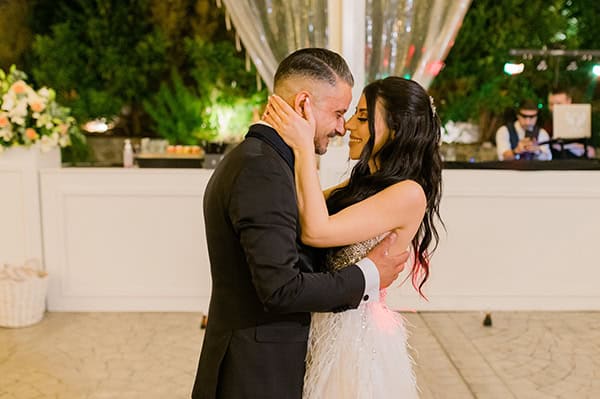 summer-wedding-nicosia-beautiful-florals-orchids-roses-white-coral-hues_55