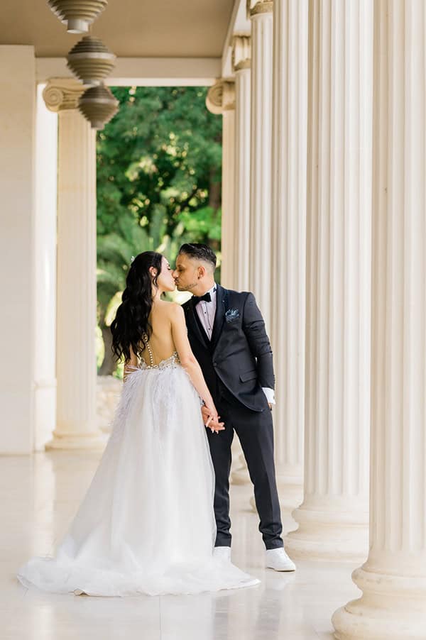 summer-wedding-nicosia-beautiful-florals-orchids-roses-white-coral-hues_84