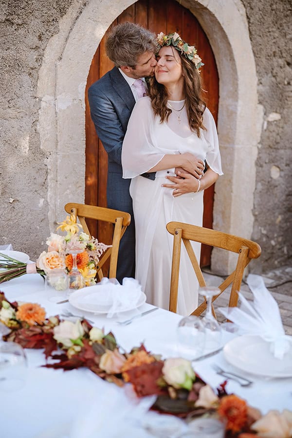 unique-summer-wedding-crete-terracota-tones_03z