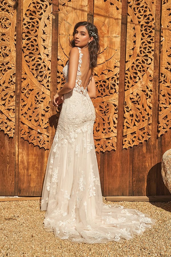 unique-wedding-dresses-justin-alexander-designer-lilian-west-spring-summer-2023-collection_17