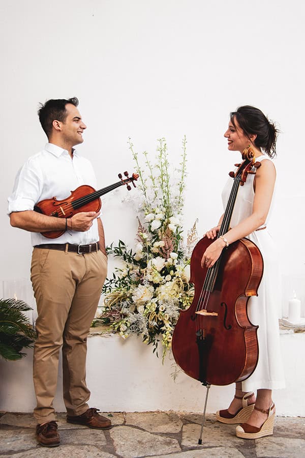 unique-wedding-entertainment-one-cello-n-a-half_06