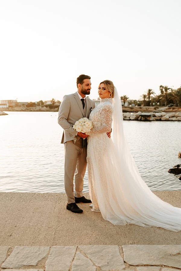 utterly-romantic-fall-wedding-galu-seaside-larnaca_01