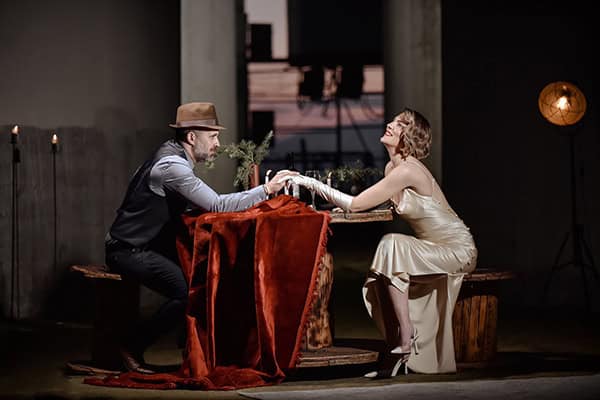 vintage-pre-wedding-shoot-special-snapshots_11