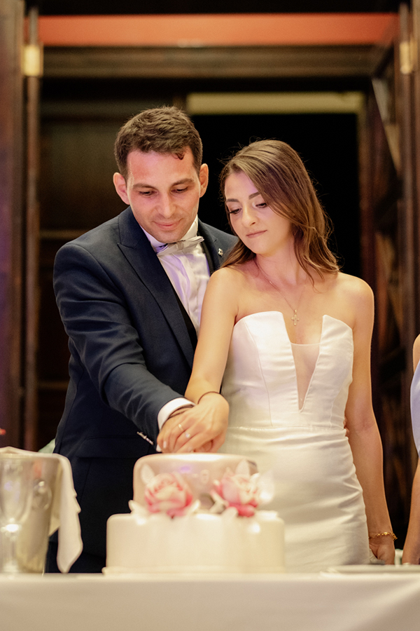 beautiful-fall-wedding-drama-athens-romantic-roses-greenery_26x