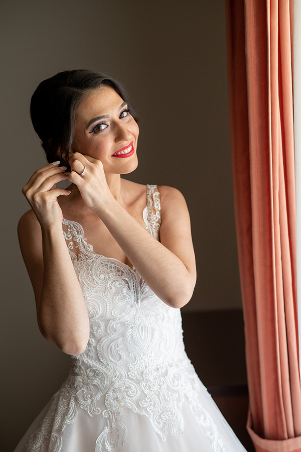 beautiful-fall-wedding-white-flowers_13