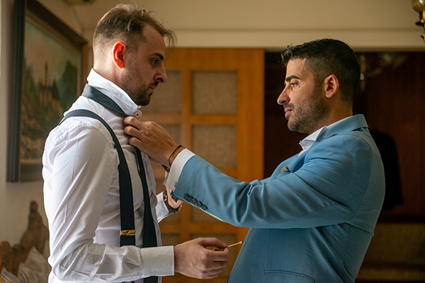 beautiful-fall-wedding-white-flowers_15