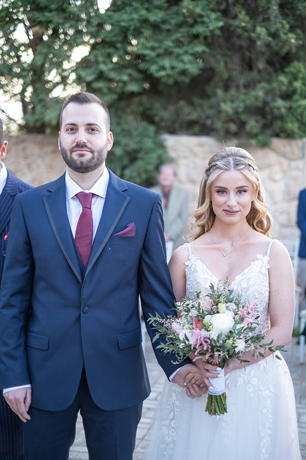 beautiful-spring-wedding-pale-color-palette_21