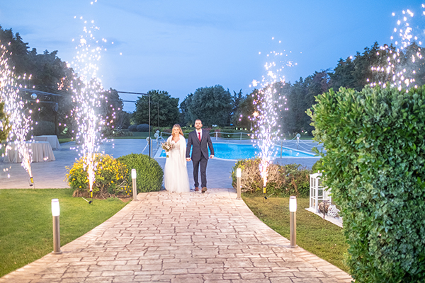 beautiful-spring-wedding-pale-color-palette_33