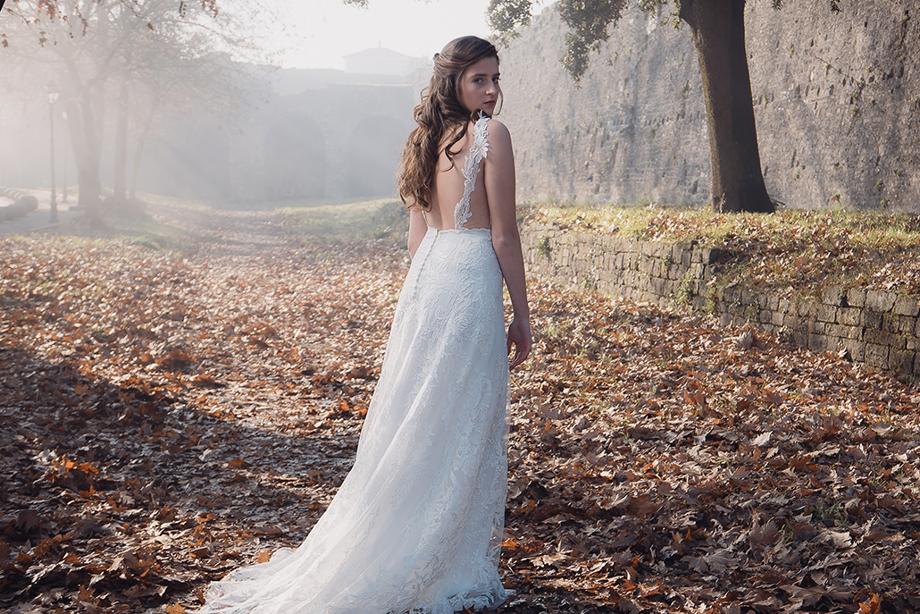 Ανάλαφρα νυφικά φορέματα από Sophie Theodoraki Bridal για μια αιθέρια νυφική εμφάνιση