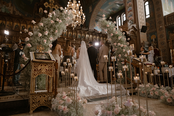 luxury-summer-wedding-limassol-roses-baby-breath_19