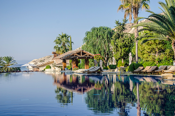 make-dreamy-wedding-day-luxury-columbia-beach-resort_11