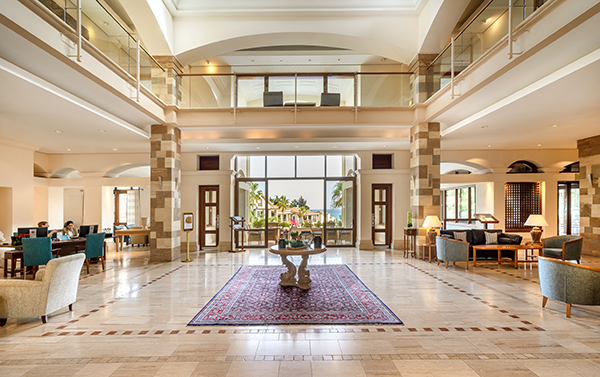 make-dreamy-wedding-day-luxury-columbia-beach-resort_13