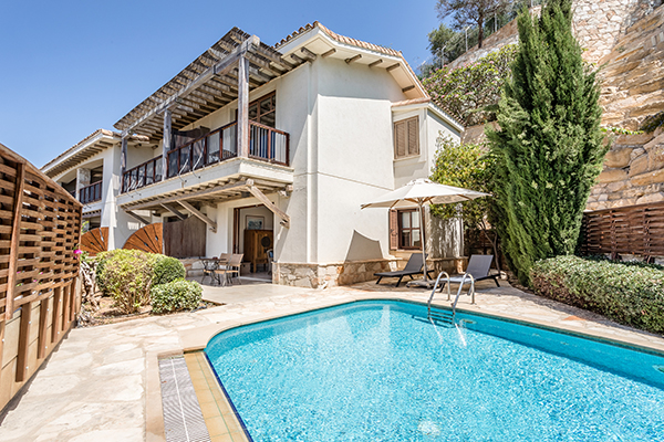 make-dreamy-wedding-day-luxury-columbia-beach-resort_14