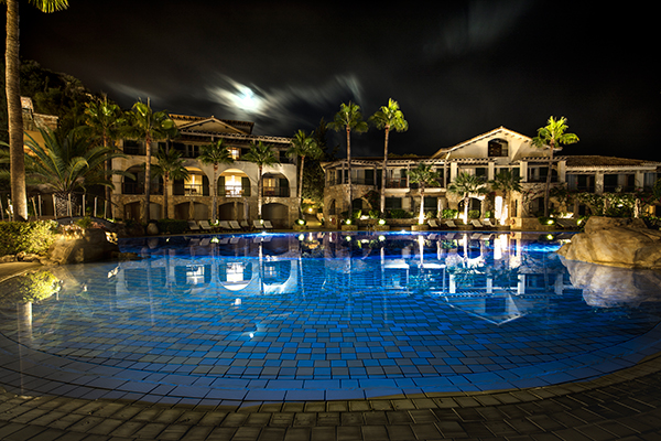 make-dreamy-wedding-day-luxury-columbia-beach-resort_30