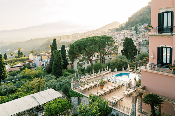 make-magnificent-destination-wedding-grand-hotel-timeo-sicily_12