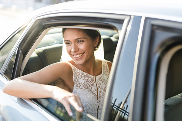 romantic-fall-wedding-athens-white-peach-roses_13
