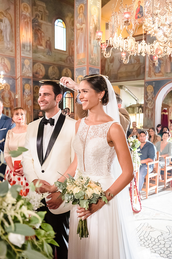 romantic-fall-wedding-athens-white-peach-roses_18x