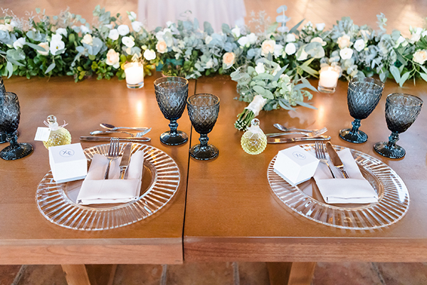 romantic-fall-wedding-athens-white-peach-roses_28