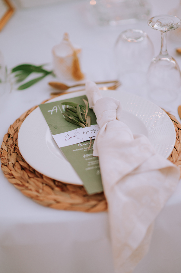 romantic-summer-wedding-crete-olive-leaves-white-flowers_35
