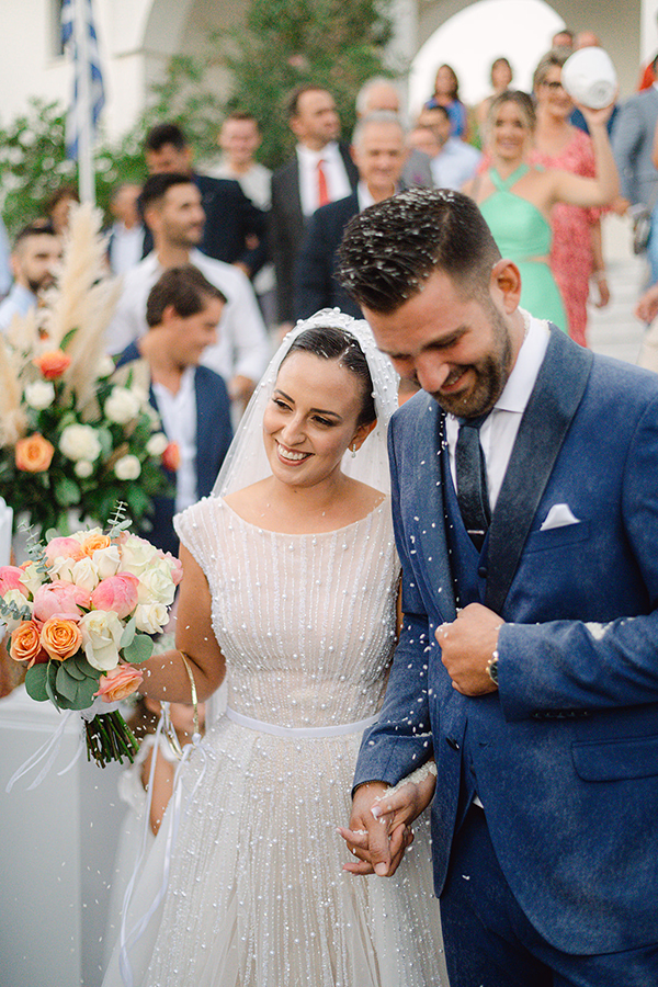 summer-wedding-nafpaktos-beautiful-flowers-lush-greenery_29