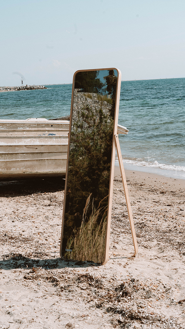 unique-idea-mirrorbooth-fan-wedding-party_08x