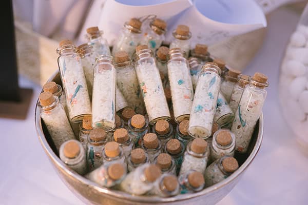 beautiful-summer-wedding-rethymno-light-blue-hydrangeas-white-roses_19