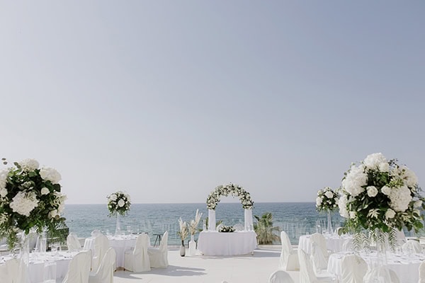 destination-summer-wedding-crete-white-peonies_06