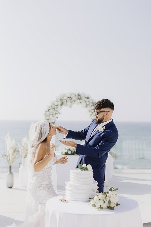 destination-summer-wedding-crete-white-peonies_27