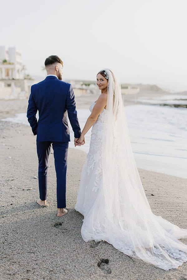 destination-summer-wedding-crete-white-peonies_33