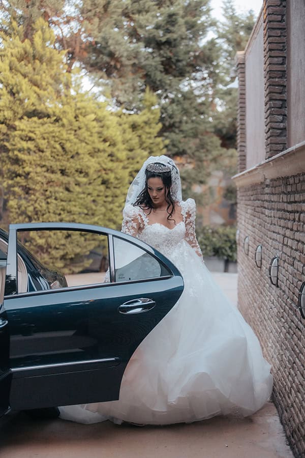 georgous-spring-boho-chic-wedding-athens-pampas-grass_07x