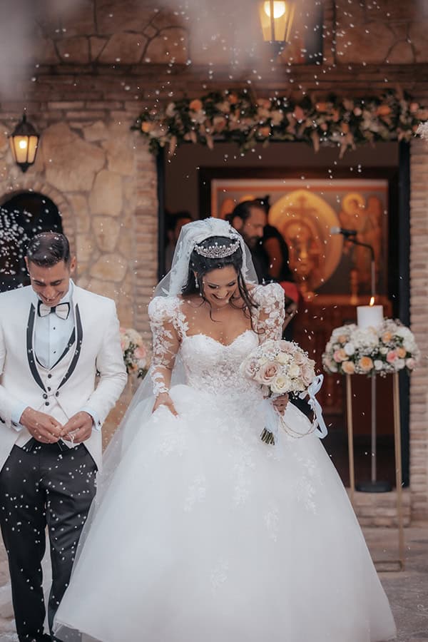 georgous-spring-boho-chic-wedding-athens-pampas-grass_22