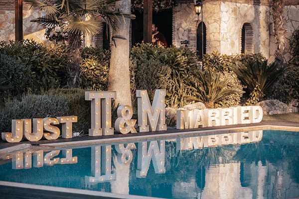 georgous-spring-boho-chic-wedding-athens-pampas-grass_23x