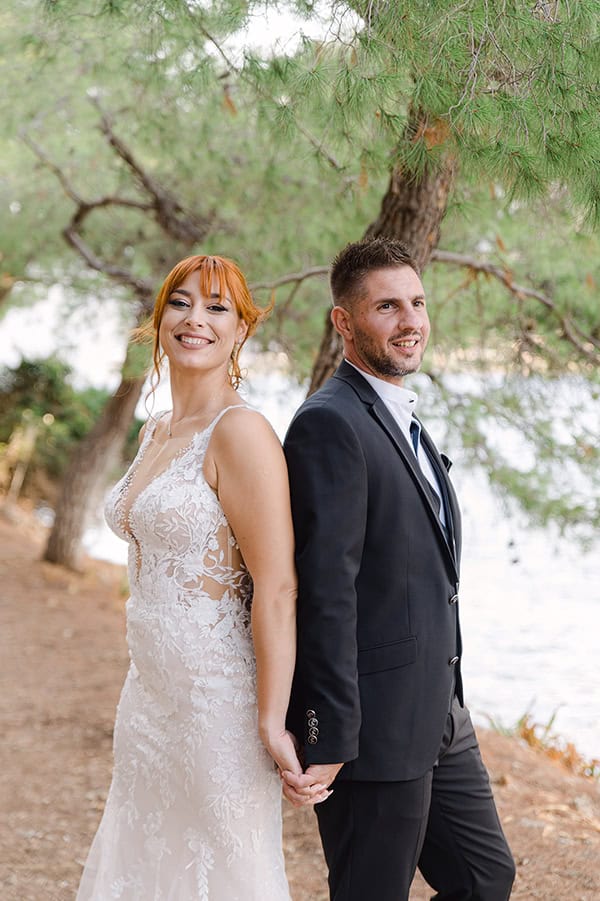 lovely-fall-wedding-patrarustic-flair_02x