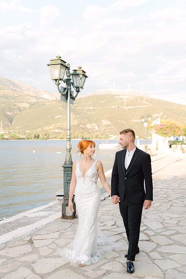 lovely-fall-wedding-patrarustic-flair_08x