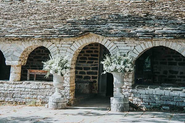 lovely-summer-wedding-baptism-papingo-white-florals_21x