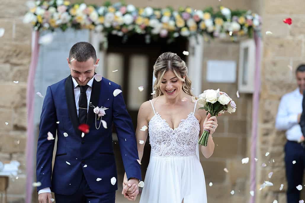 Όμορφος καλοκαιρινός γάμος στη Λευκωσία με ρομαντικά στιγμιότυπα | Θεοδώρα & Κώστας