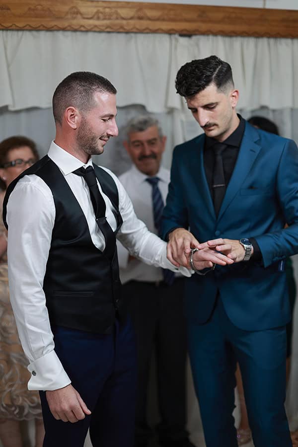 lovely-summer-wedding-nicosia-romantic-snapshots_08