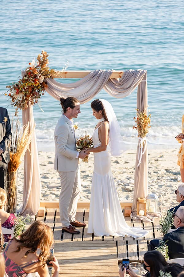 romantic-fall-wedding-thassos-dried-flowers_02