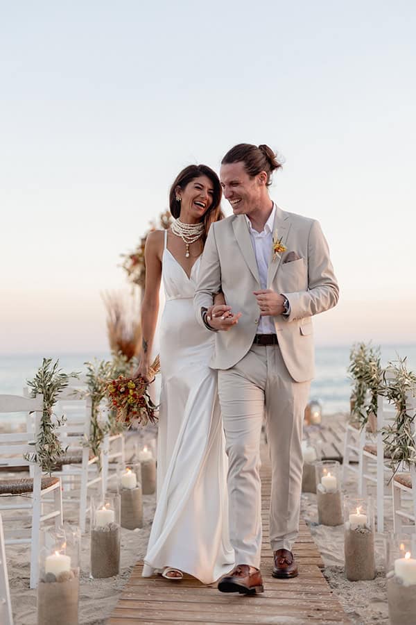 romantic-fall-wedding-thassos-dried-flowers_21