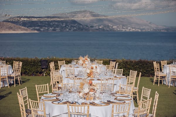 romantic-spring-wedding-athens-peach-hues_14x