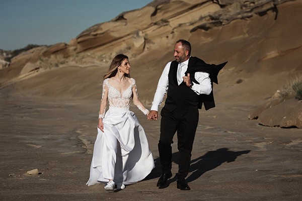 romantic-spring-wedding-limassol-white-peach-roses_05