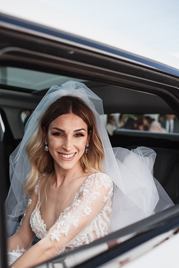 romantic-spring-wedding-limassol-white-peach-roses_23