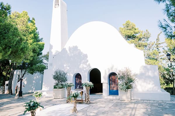 romantic-summer-wedding-athens-total-white-roses_20