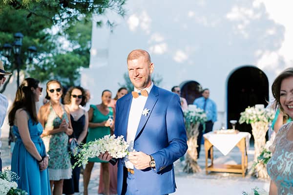 romantic-summer-wedding-athens-total-white-roses_33