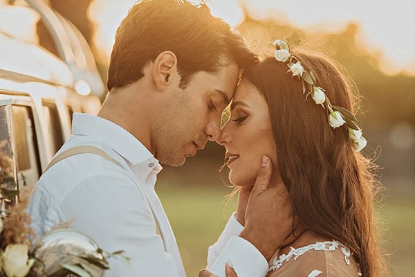 Ρομαντικός καλοκαιρινός γάμος στην Εύβοια με θέα το απέραντο γαλάζιο της θάλασσας | Κατερίνα & Γιώργος